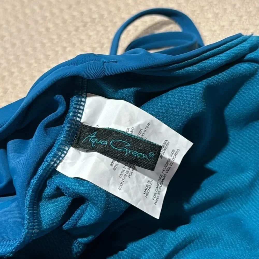 Aqua Green Swimsuit - Picture 9 of 11